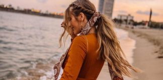 5 Easy and Manageable Hairstyles for Travel