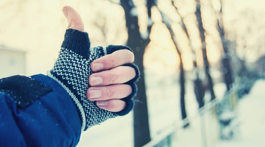 How to Keep Your Hands Warm in the Winter Without Wearing Gloves? Chart Attack