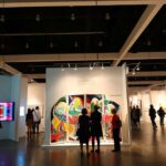 Revolutionizing the Art Market: How Online Platforms Are Changing the Way We Buy and Sell Art
