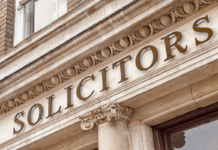 Contrast between Lawyers and Solicitors