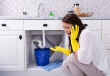 Why You Should Hire An Emergency Plumber