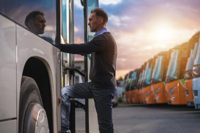 Charter bus rental